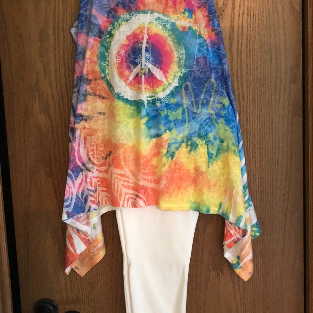 Fantazia Tank Top - Picture 4 of 4